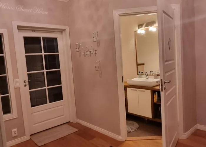 Beautiful Townhouse, Piece Of Luxury *