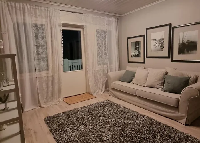 Lägenhet Beautiful Townhouse, Piece Of Luxury Björneborg